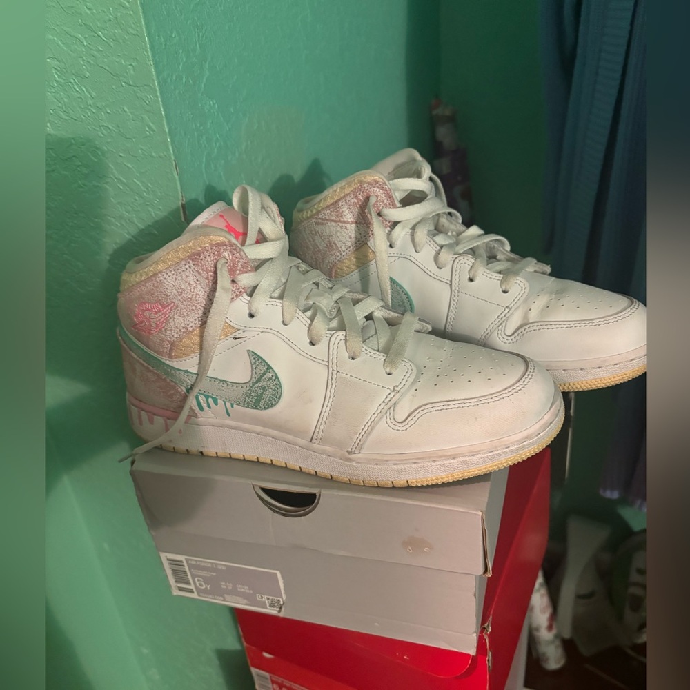 Air Force 1 “ice cream”